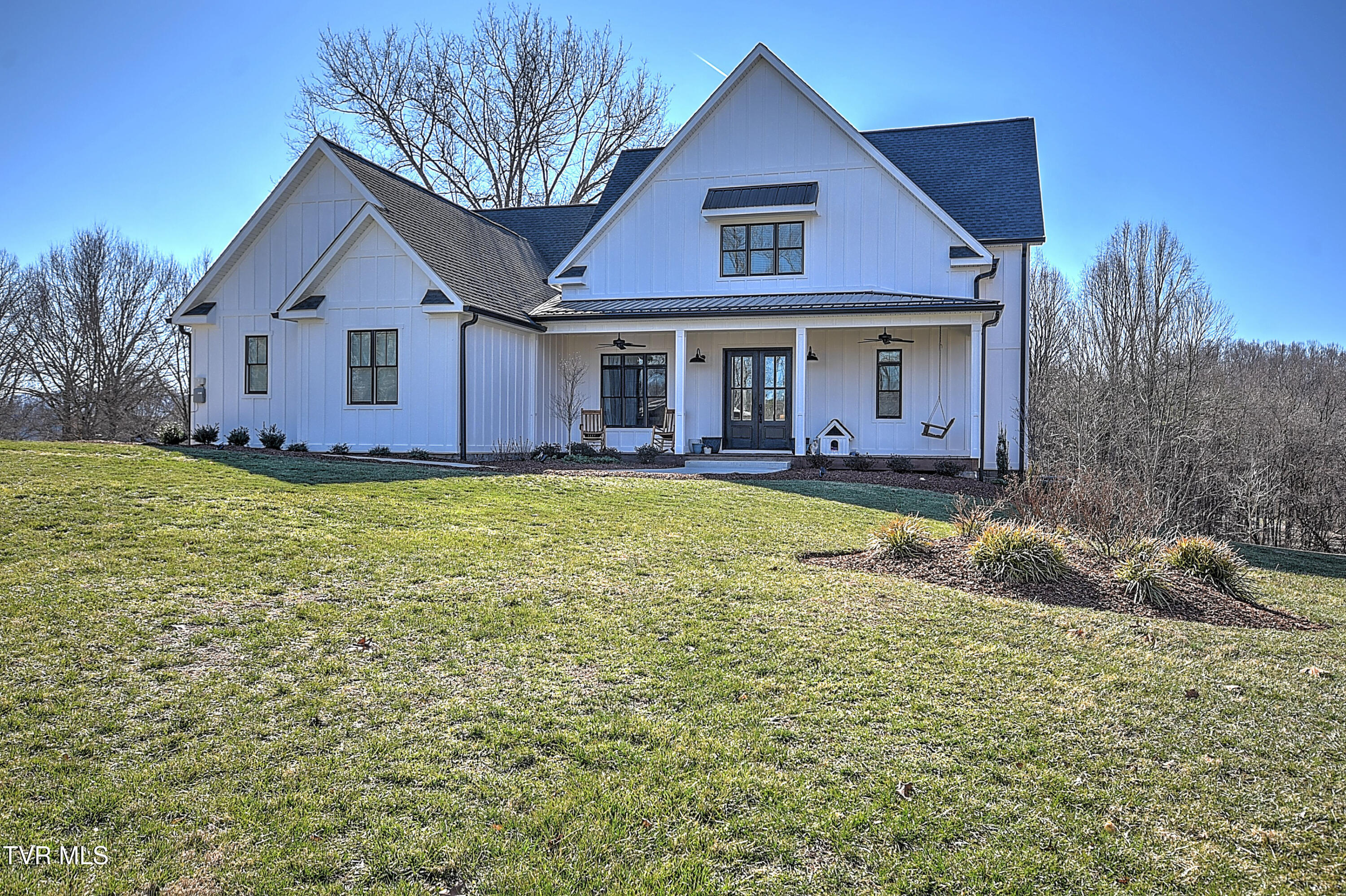 130 Robin Road Bristol, TN 37620 - Photo 8 of 103 130 Robin Rd AB-4