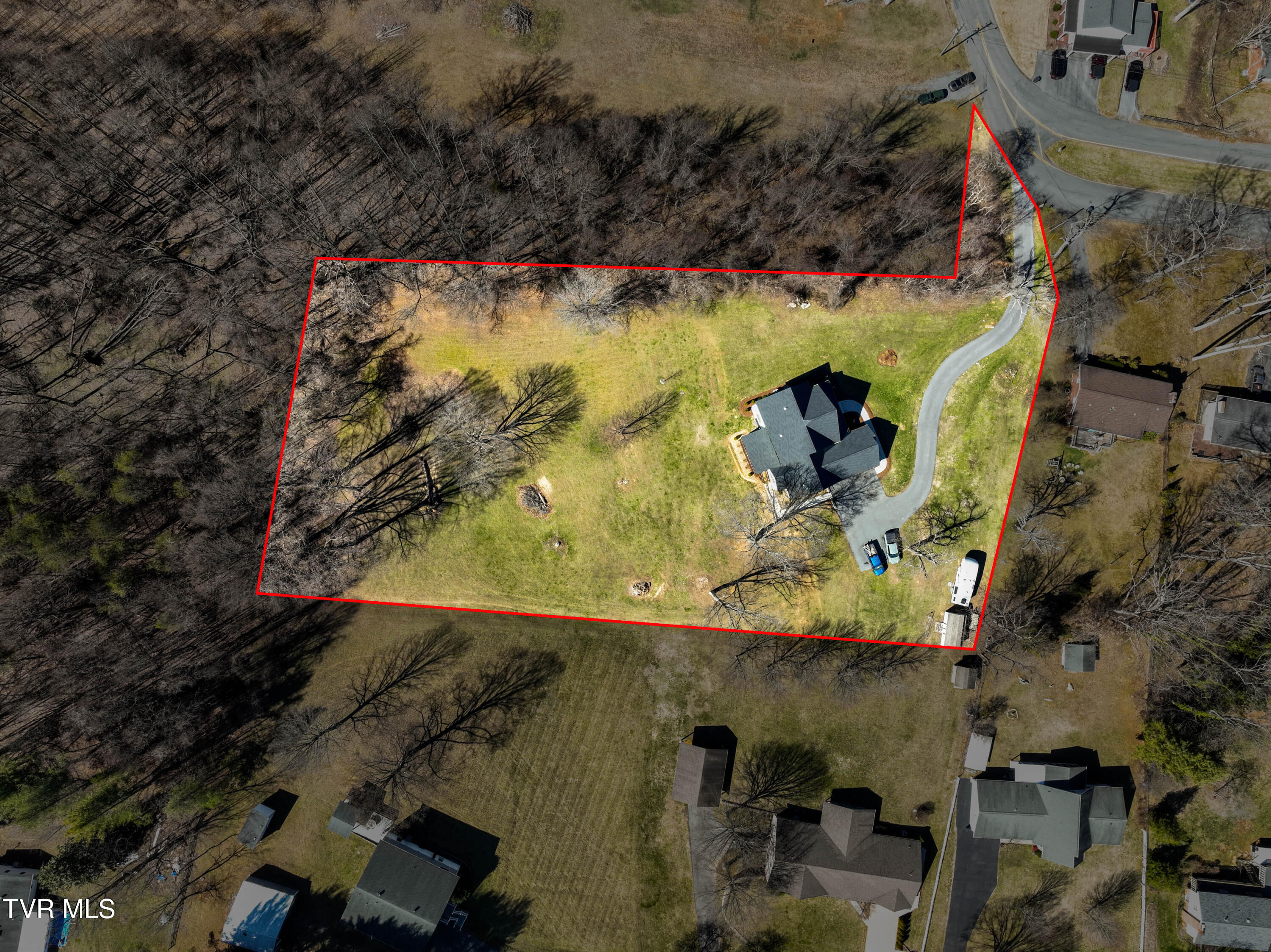 130 Robin Road Bristol, TN 37620 - Photo 84 of 103 Robin Rd Drone-17