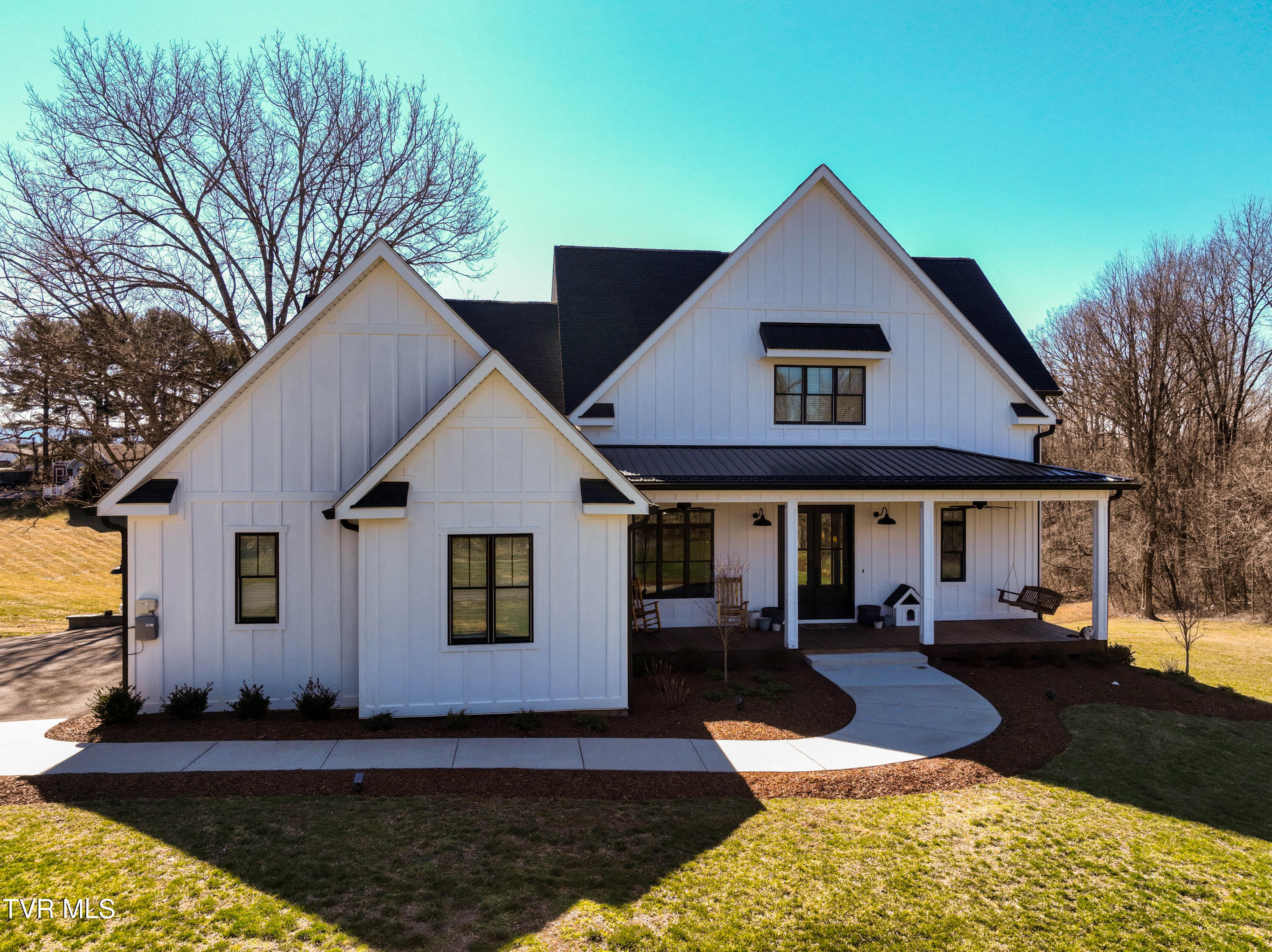 130 Robin Road Bristol, TN 37620 - Photo 97 of 103 Robin Rd Drone-6