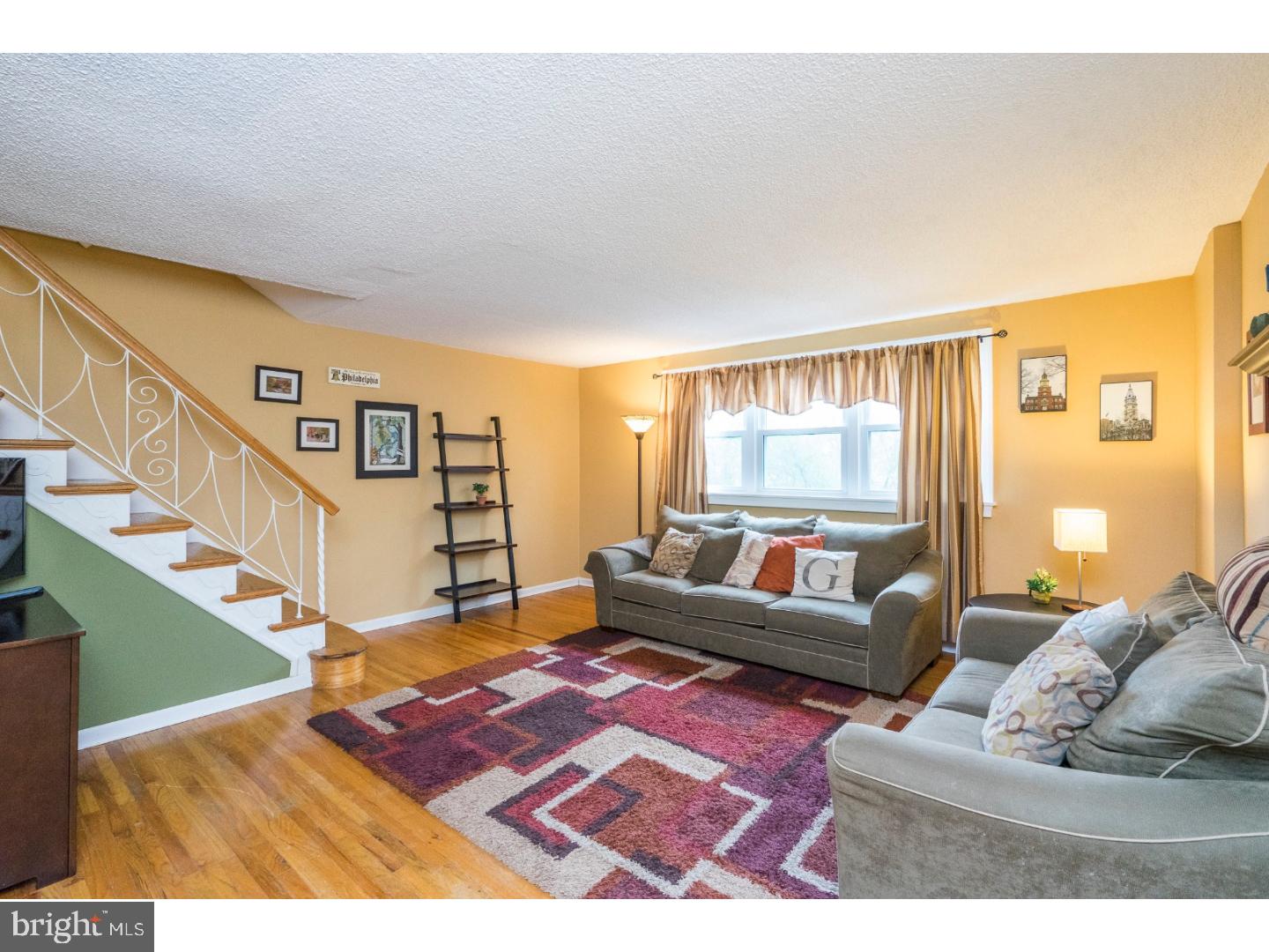 7422 Hill Road Philadelphia, PA 19128 - Photo 2 of 24 Gallery Image 2