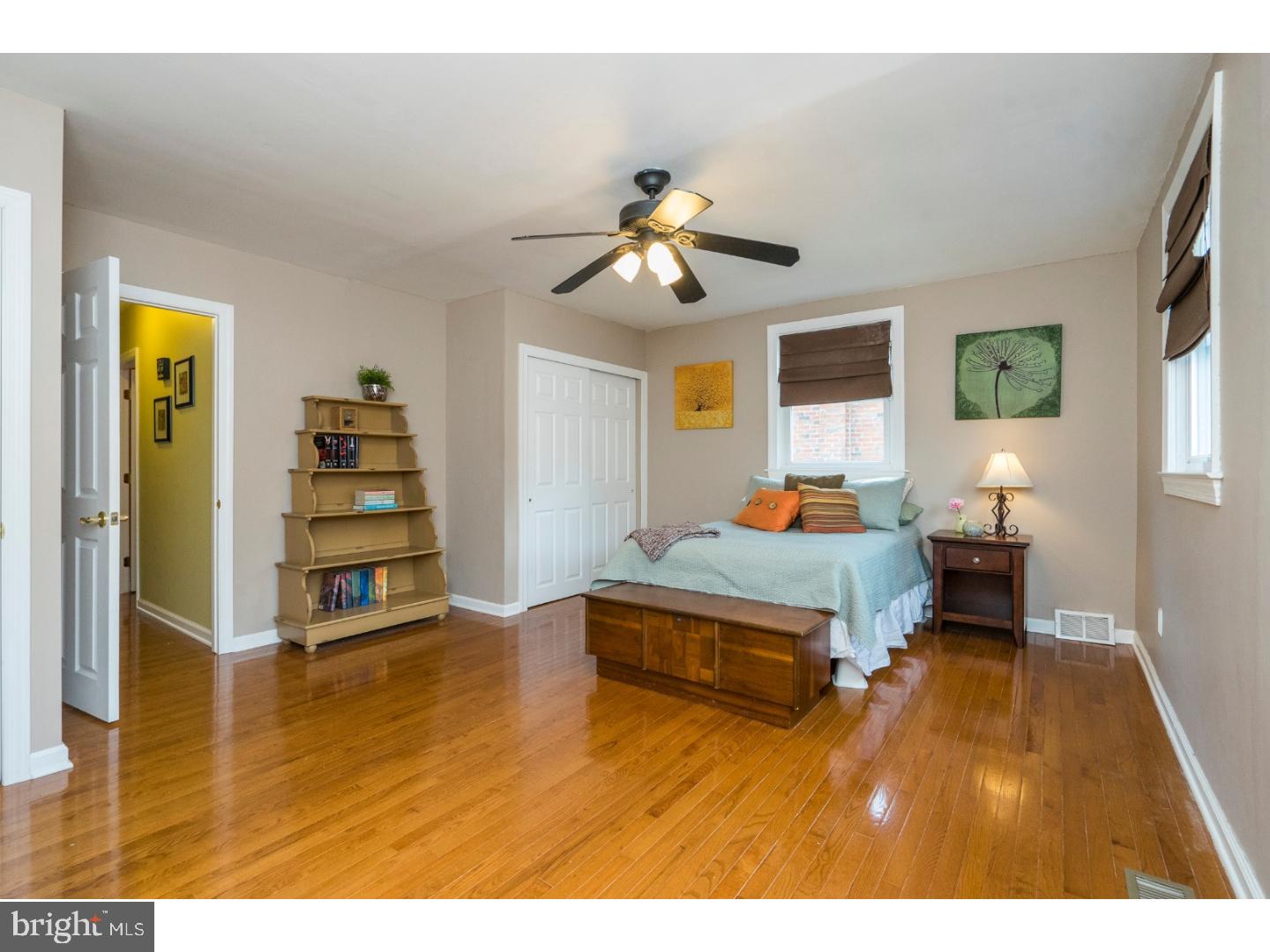 7422 Hill Road Philadelphia, PA 19128 - Photo 13 of 24 Gallery Image 13