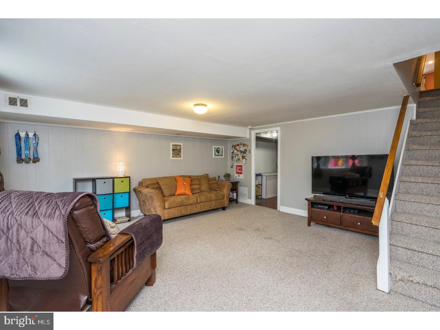 7422 Hill Road Philadelphia, PA 19128 - Photo 18 of 24 Gallery Image 18