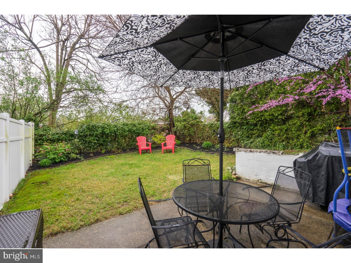 7422 Hill Road Philadelphia, PA 19128 - Photo 20 of 24 Gallery Image 20