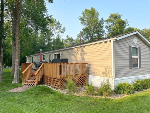 $81,900 | 20429 326th Avenue, Unit 15, Isle, MN 56342