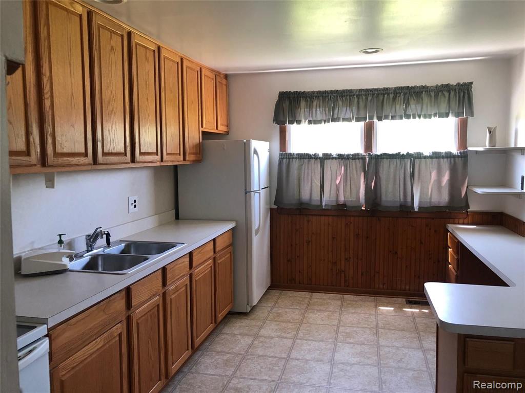 3663 Kilgore Road Avoca, MI 48006 - Photo 11 of 57
