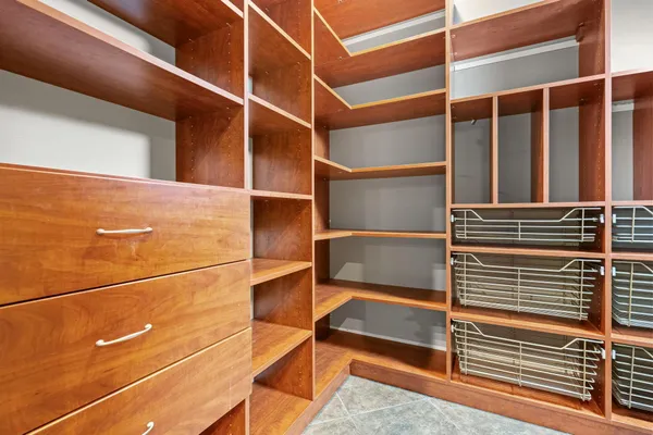 $629,900 | 230 North Kalamazoo Mall, Unit 401, Kalamazoo, MI 49007