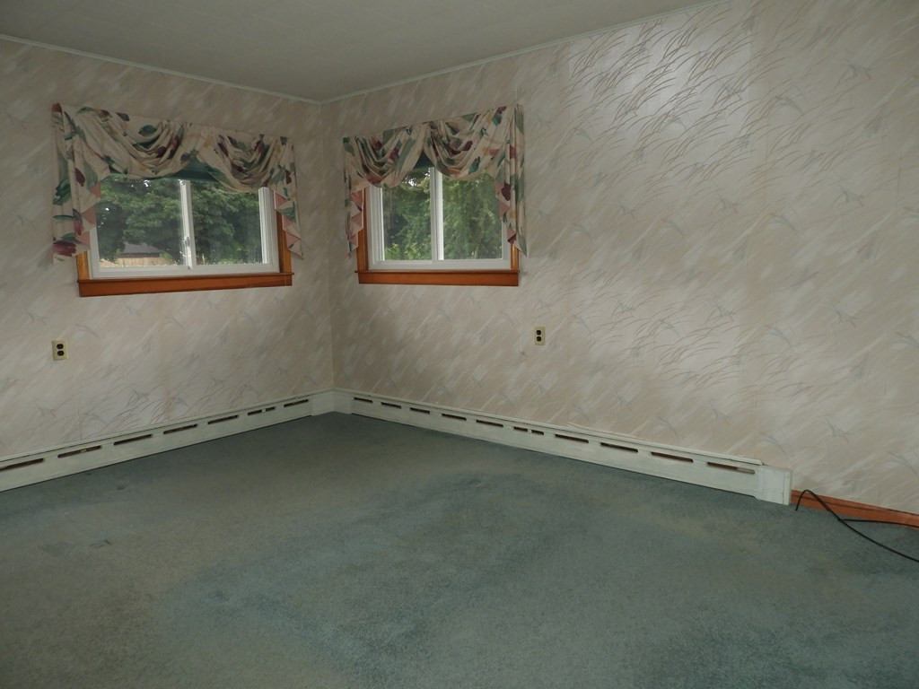 10 Hobbs Road Plattsburgh, NY 12901 - Photo 13 of 31 Gallery Image 13