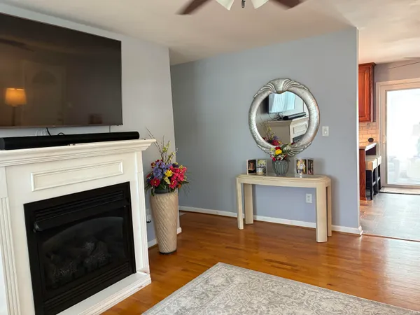 $159,900 | 2210 Devonshire Drive, Lawrenceville, IL 62439