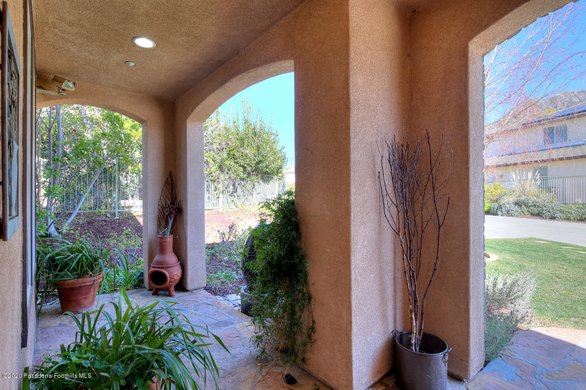 7461 Chanteclair Court Tujunga, CA 91042 - Photo 4 of 44 a house view with a garden space
