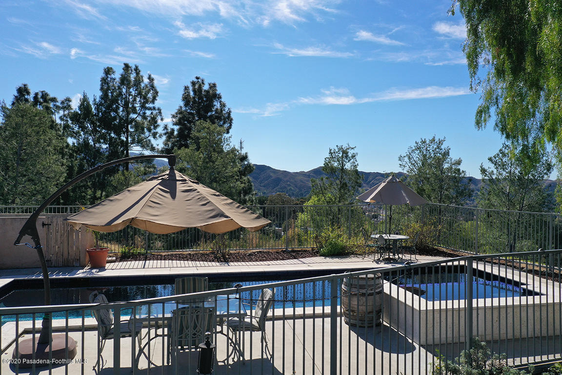 7461 Chanteclair Court Tujunga, CA 91042 - Photo 37 of 44
