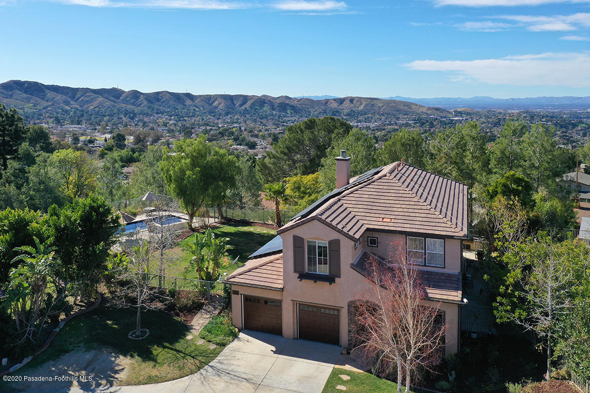 7461 Chanteclair Court Tujunga, CA 91042 - Photo 41 of 44 an aerial view of a house