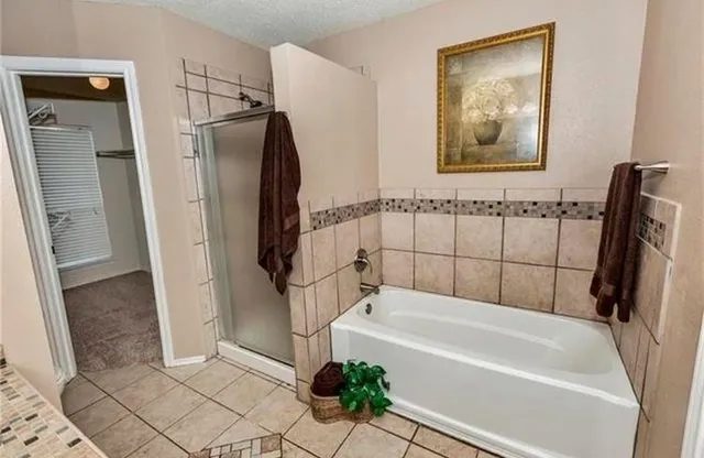 $2,100 | 6801 Windward View Drive, Rowlett, TX 75088