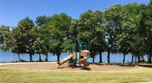 $2,100 | 6801 Windward View Drive, Rowlett, TX 75088