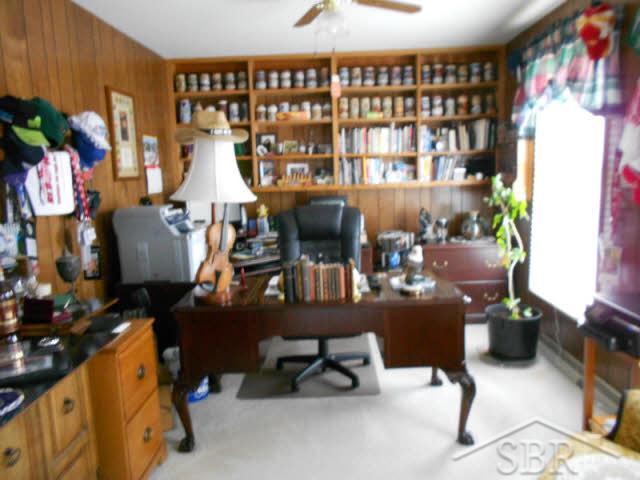 861 Stoneham Road Saginaw, MI 48638 - Photo 11 of 20 20105411-10.JPG