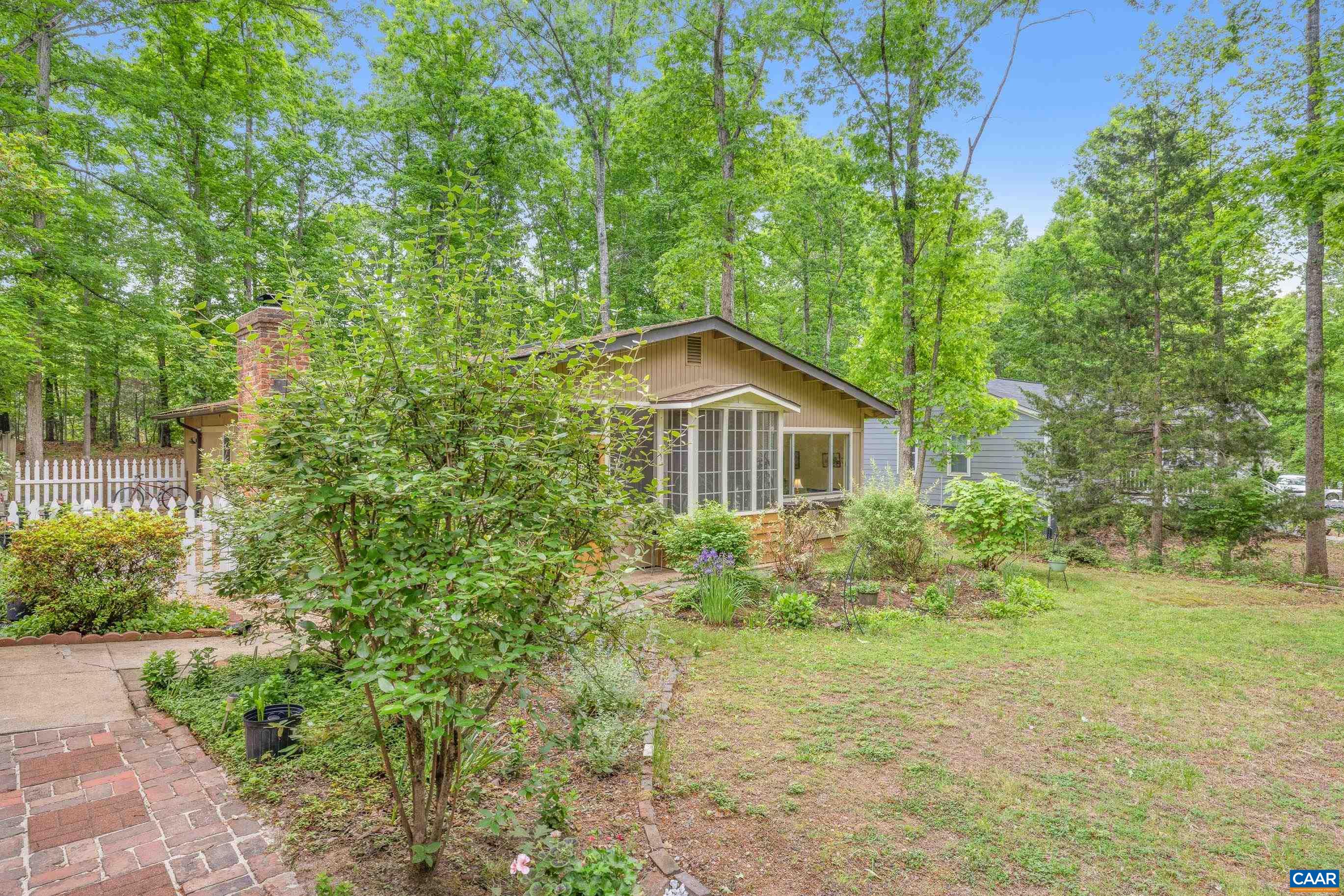 9 Glen Burnie Road Palmyra, VA 22963 - Photo 3 of 45