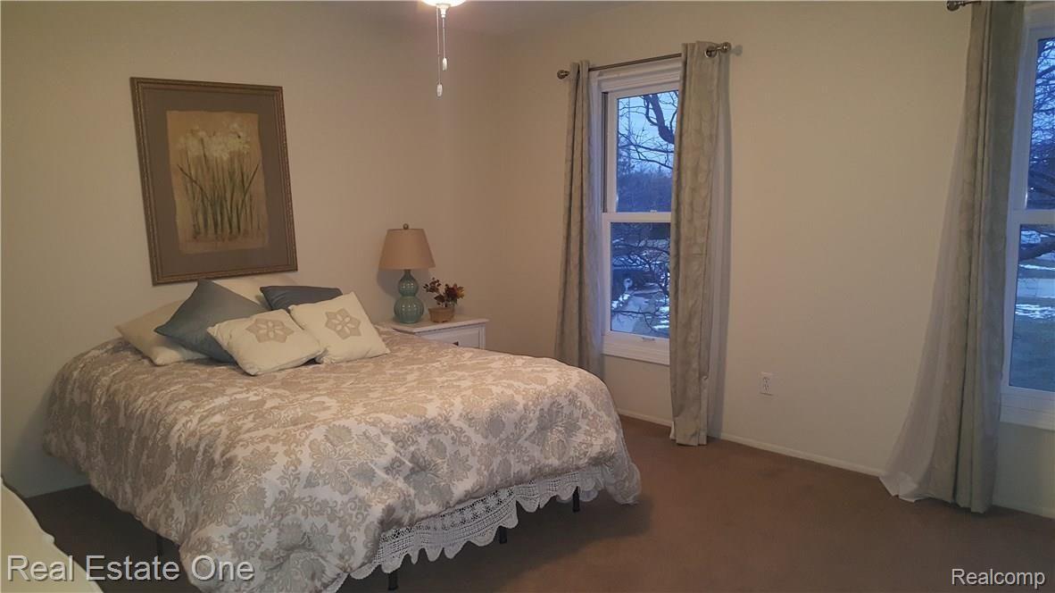 35825 Briar Ridge Lane Farmington, MI 48335 - Photo 19 of 21 Rogers Residence Briar Ridge 20.jpg