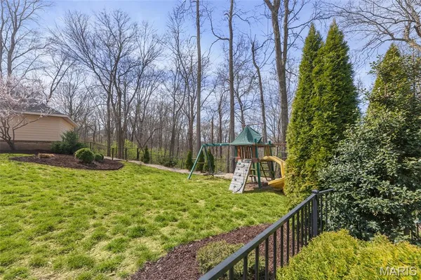 $1,027,000 | 1383 Ivey Brook Lane, Lebanon, IL 62254