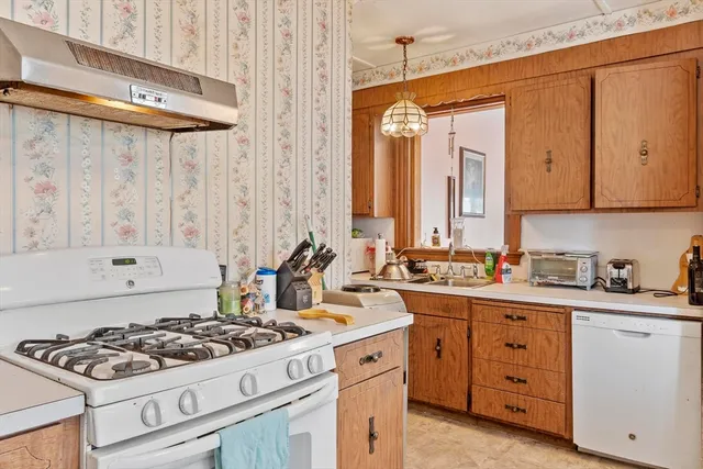 $475,000 | 40 Archer Street, Lynn, MA 01902