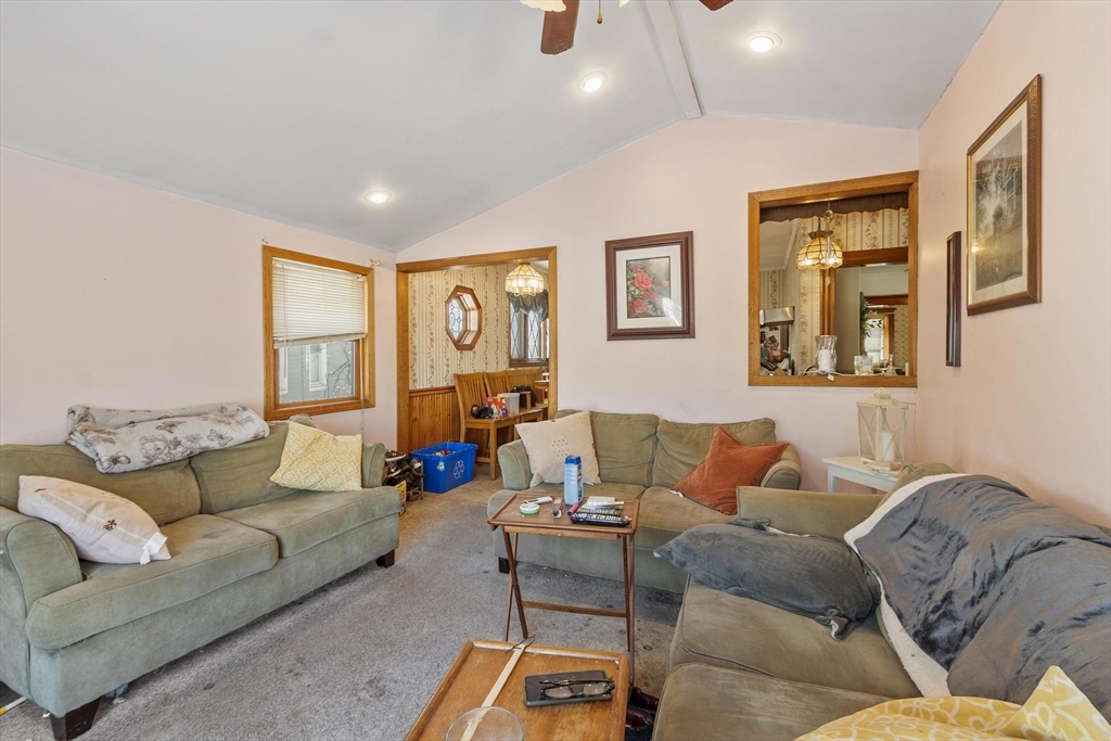 40 Archer Street Lynn, MA 01902 - Photo 15 of 38