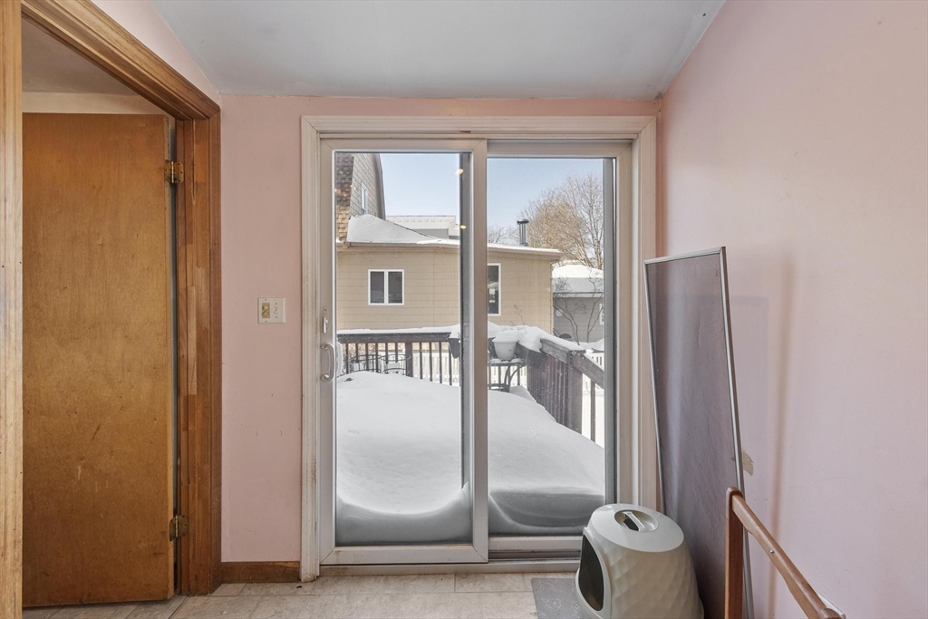 40 Archer Street Lynn, MA 01902 - Photo 17 of 38