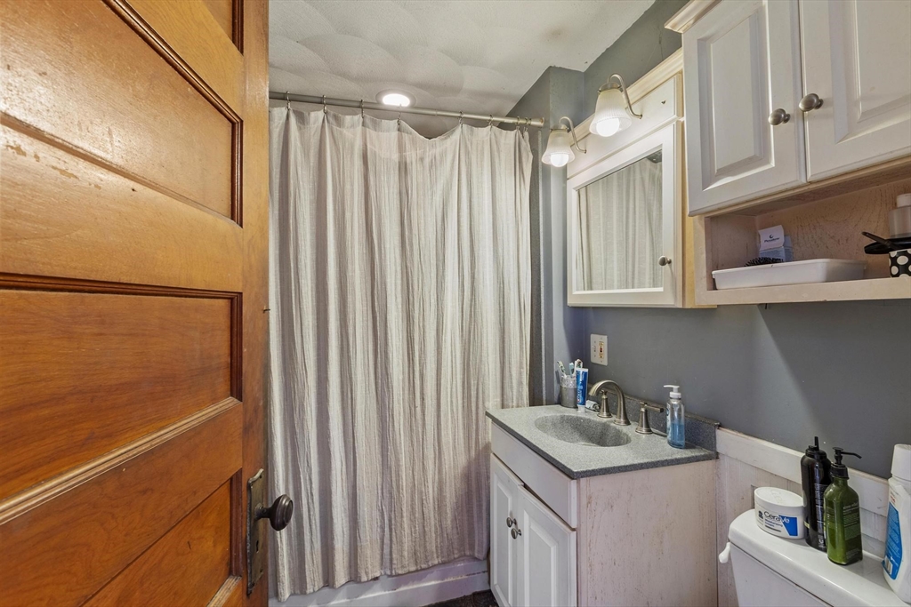 40 Archer Street Lynn, MA 01902 - Photo 24 of 38