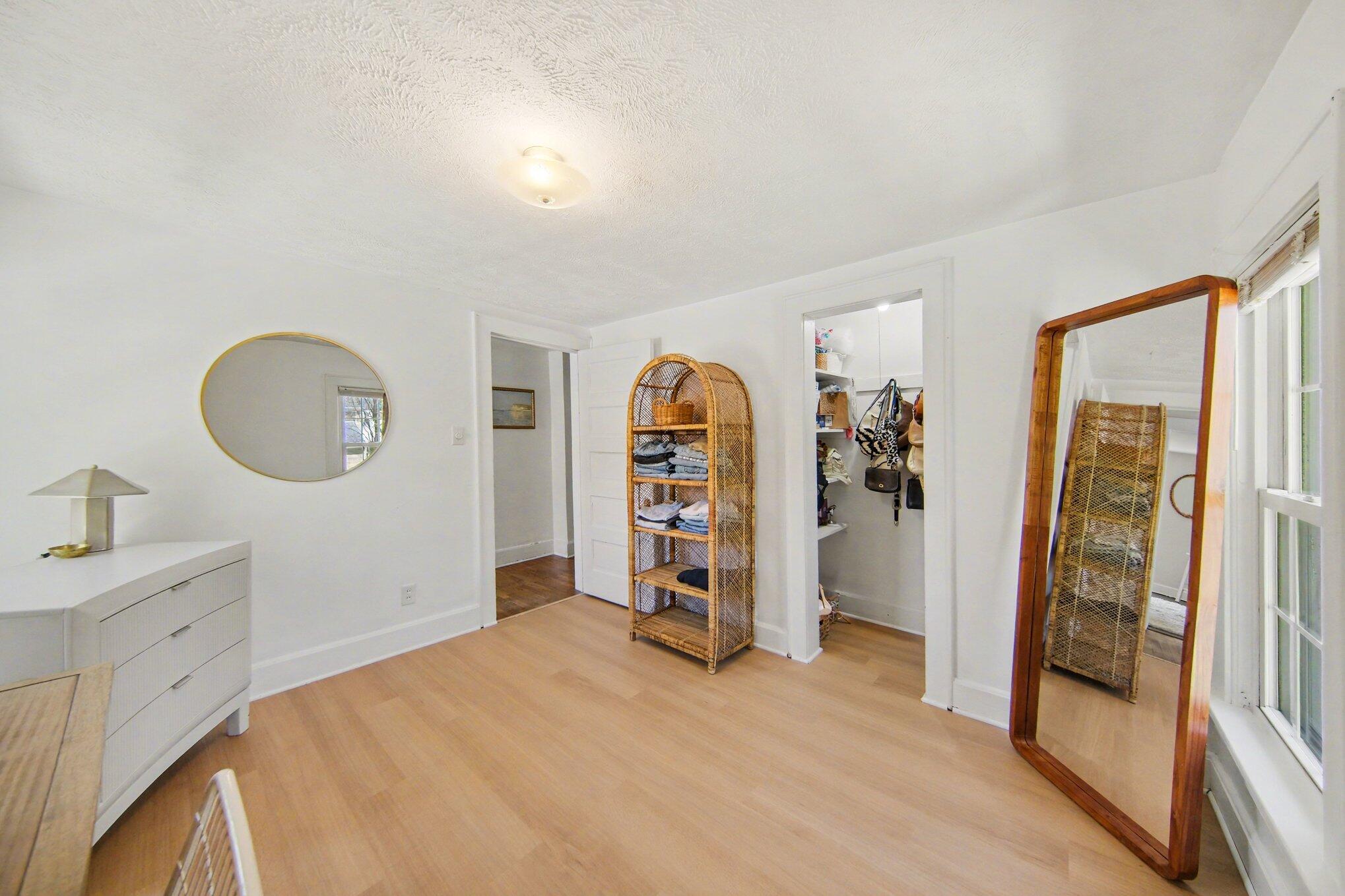 114 South Wisner Street Jackson, MI 49203 - Photo 19 of 29 021_file_4425
