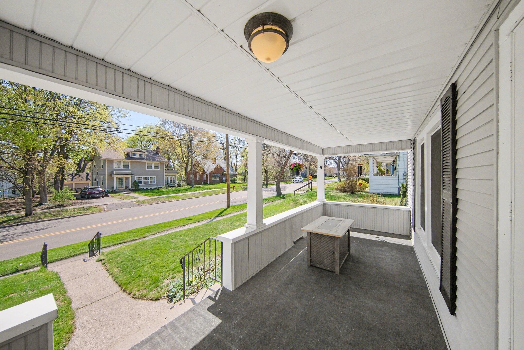 114 South Wisner Street Jackson, MI 49203 - Photo 25 of 29 003_file_8858