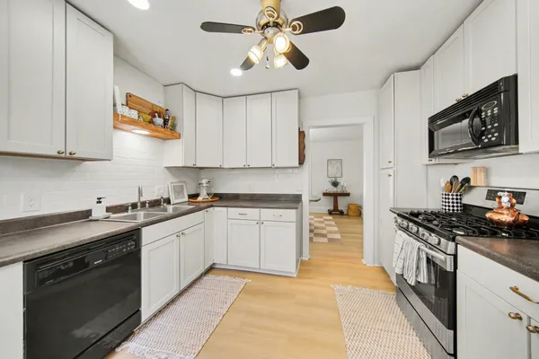 $199,000 | 114 South Wisner Street, Jackson, MI 49203