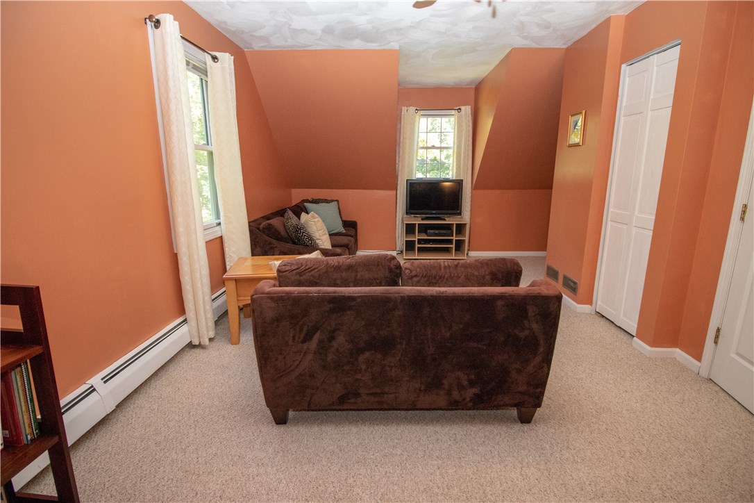 23 Beech Hill Road Hopkinton, RI 02804 - Photo 18 of 25 Gallery Image 18