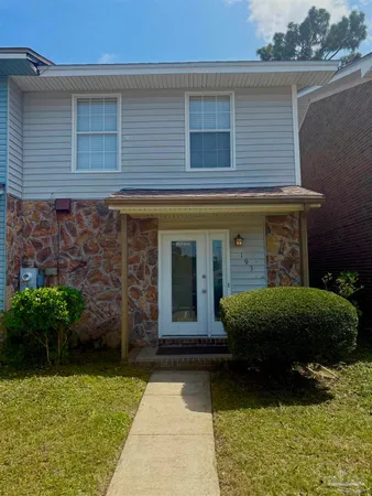 $1,275 | 193 West Burgess Road, Pensacola, FL 32503