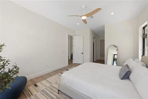$1,400,000 | 1544 3rd Avenue West, Bradenton, FL 34205