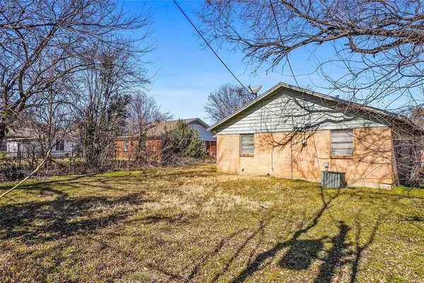 $25,000 | 724 East Mustang Street, Crowley, TX 76036