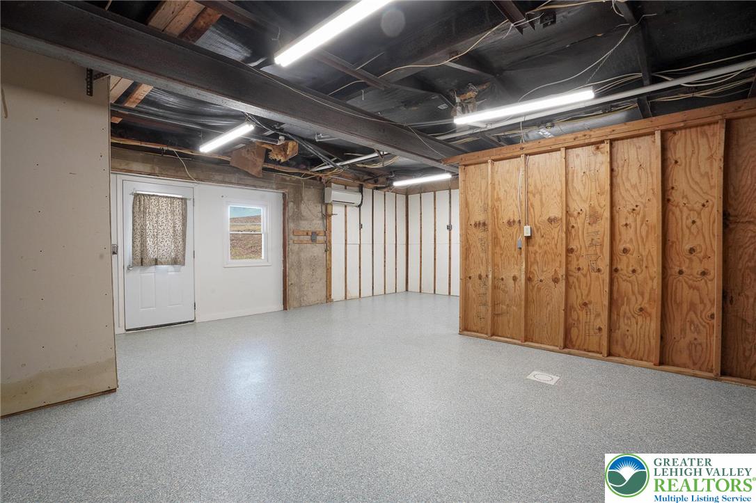 7221 Borman Road New Tripoli, PA 18066 - Photo 56 of 62 a view of hallway with wooden door