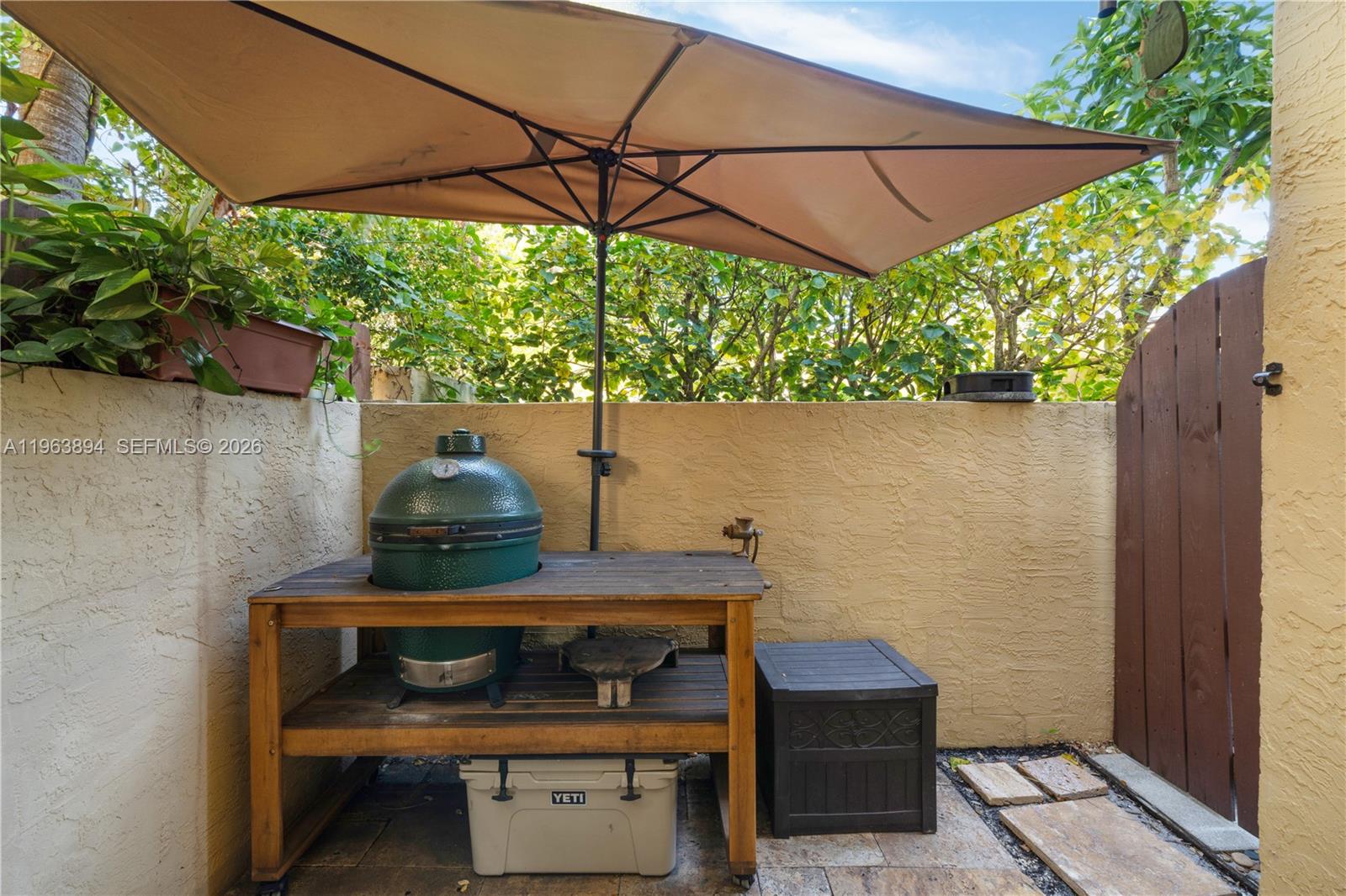 3197 Virginia Street Miami, FL 33133 - Photo 15 of 22 a view of outdoor space