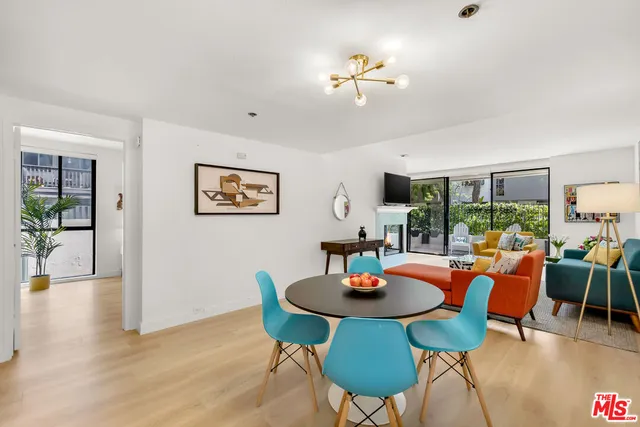 $1,060,000 | 2960 Neilson Way, Unit 105, Santa Monica, CA 90405