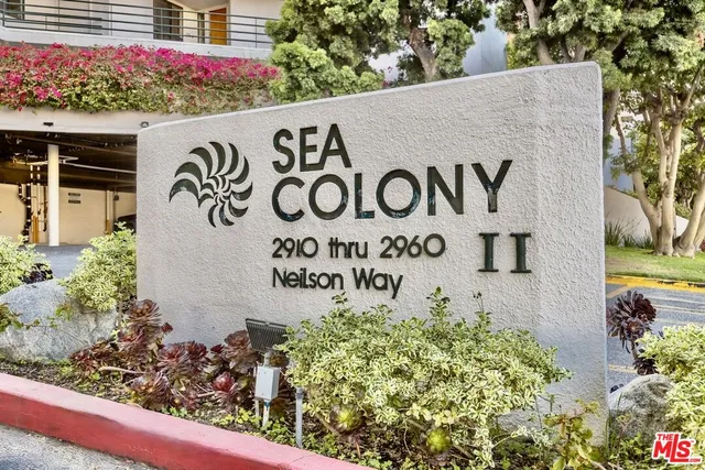$1,060,000 | 2960 Neilson Way, Unit 105, Santa Monica, CA 90405