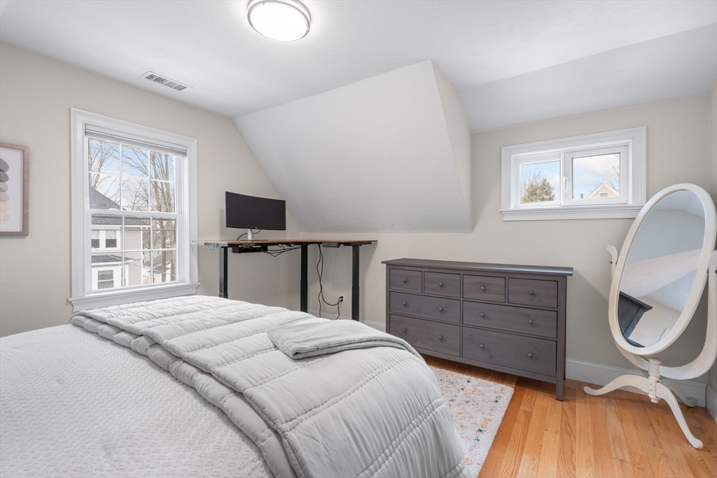 2 Garfield Street Maynard, MA 01754 - Photo 17 of 24 Gallery Image 17