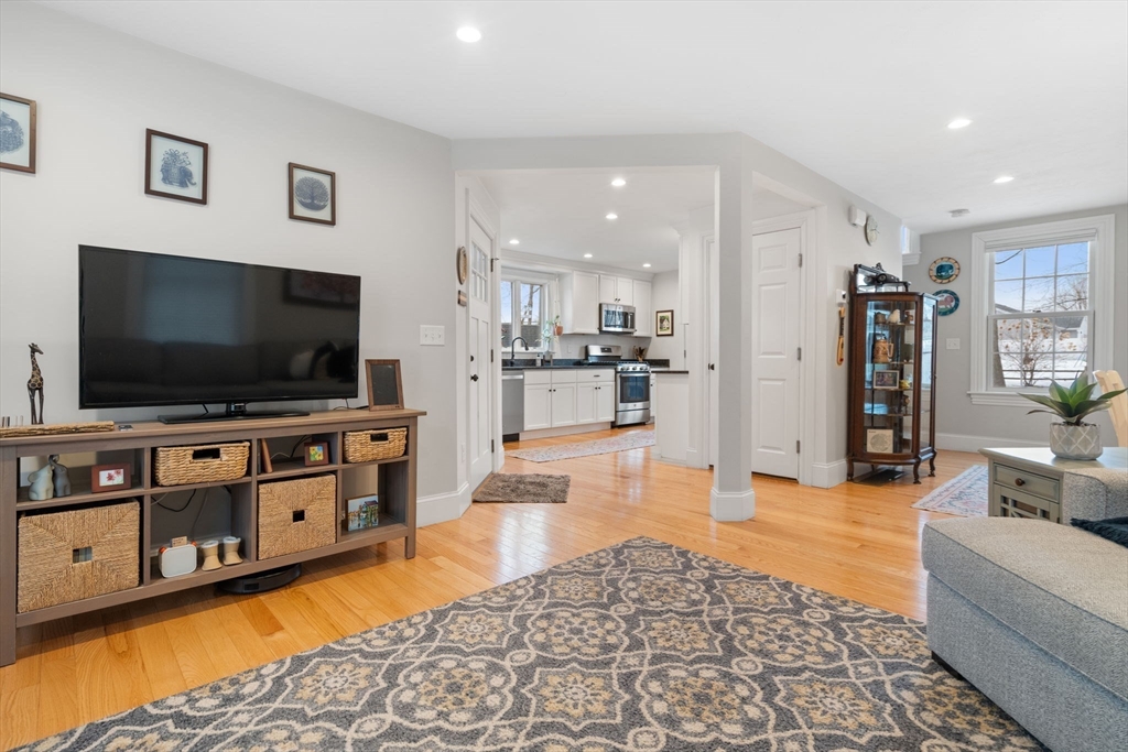 2 Garfield Street Maynard, MA 01754 - Photo 6 of 24 Gallery Image 6