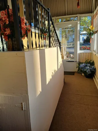 a view of entryway and hall