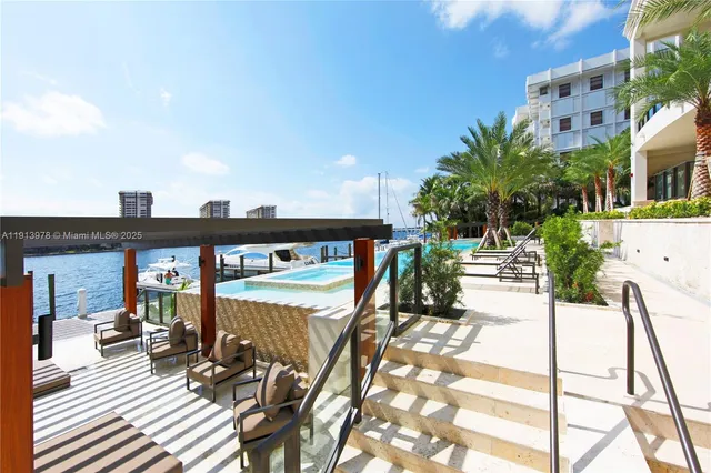 $40,000 | 3554 West Glencoe Street, Miami, FL 33133