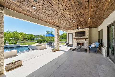 $1,699,000 | 811 Wade Road, Canyon Lake, TX 78132