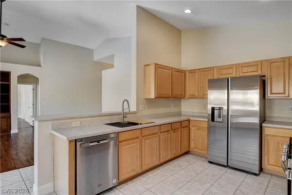 $3,295 | 11212 Sandy Grove Avenue, Las Vegas, NV 89144