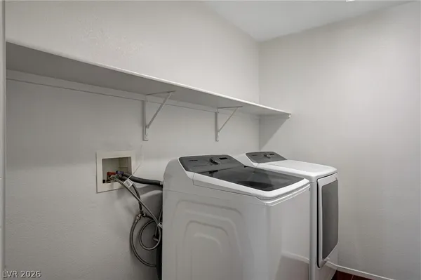 $3,295 | 11212 Sandy Grove Avenue, Las Vegas, NV 89144