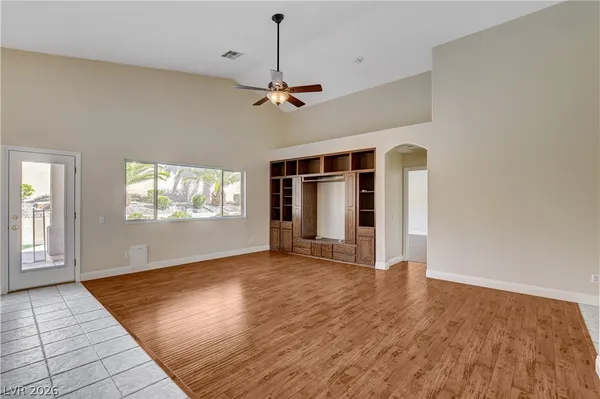 $3,295 | 11212 Sandy Grove Avenue, Las Vegas, NV 89144