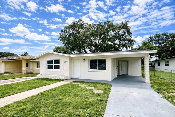 $2,850 | 2840 Northwest 8th Street, Fort Lauderdale, FL 33311