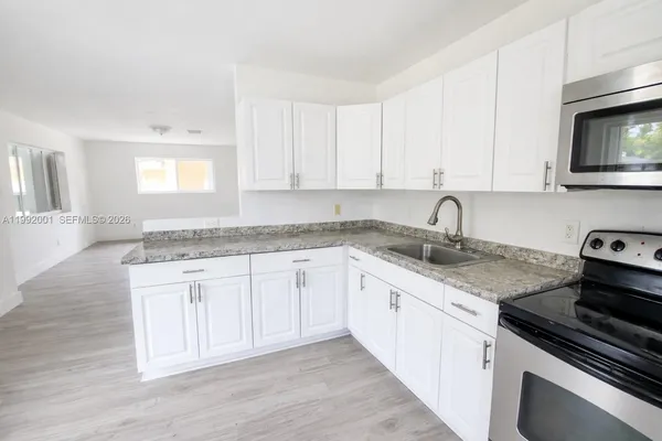 $2,850 | 2840 Northwest 8th Street, Fort Lauderdale, FL 33311