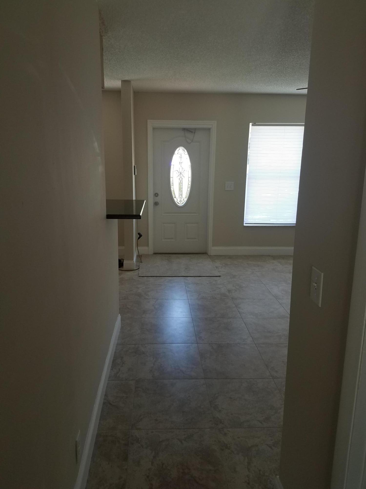 355 Ipswich Street Boca Raton, FL 33487 - Photo 4 of 29 20170628_132409