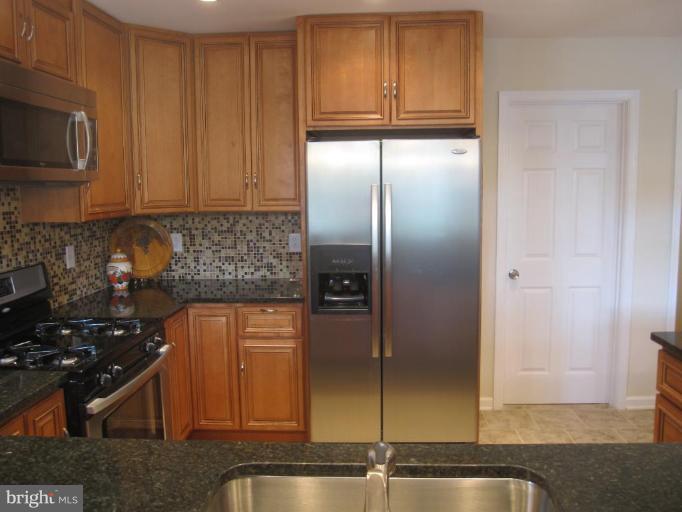 1312 Ramblewood Road Baltimore, MD 21239 - Photo 4 of 28 Kitchen #3
