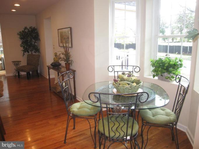1312 Ramblewood Road Baltimore, MD 21239 - Photo 10 of 28 Breakfast Area