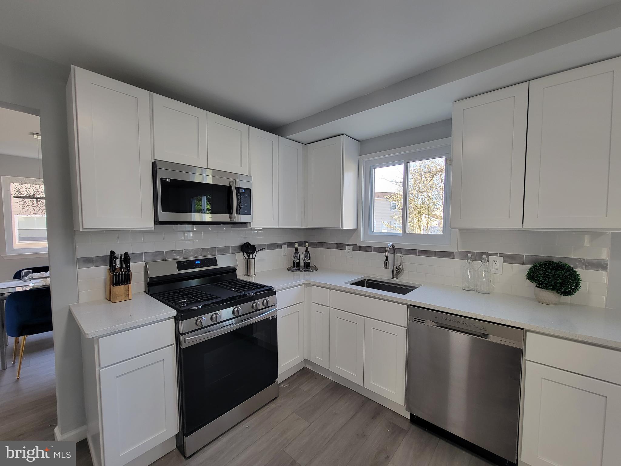 4 Manchester Road Sewell, NJ 08080 - Photo 7 of 60 Gallery Image 7